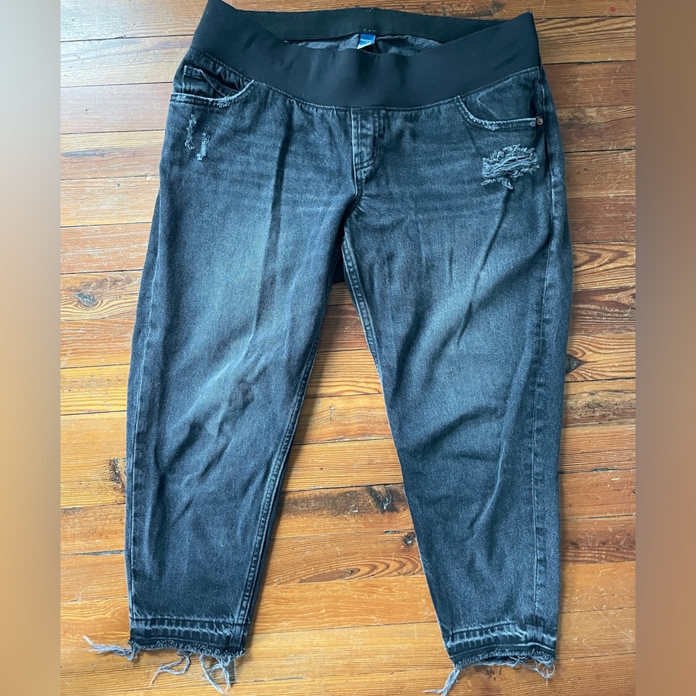 Old Navy Women's Maternity Jeans, Distressed Black, Size 14, Raw Hem, low panel